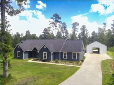 Lake Home Sale Pending in Nacogdoches, Texas