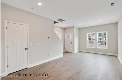 Welcome to Jacks Branch Townhomes, where modern living meets - photo 4