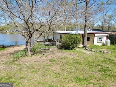 Lake Jackson Home Sale Pending in Jackson Georgia