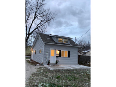 Lake Erie - Lake County Home For Sale in Eastlake Ohio