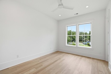 Welcome to 6 Vincent Drive located in the heart of South Mount - photo 17