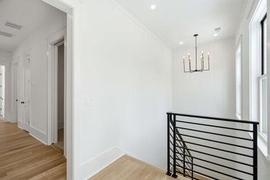 Welcome to 6 Vincent Drive located in the heart of South Mount - photo 33