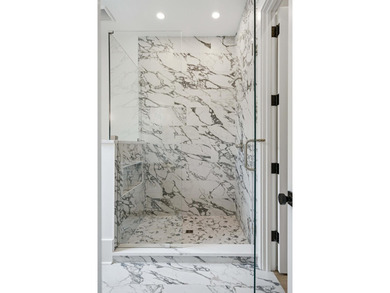 Welcome to 6 Vincent Drive located in the heart of South Mount - photo 39