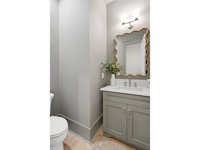 Welcome to 6 Vincent Drive located in the heart of South Mount - photo 41