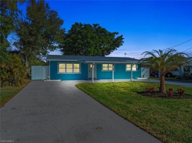 Caloosahatchee River Home For Sale in Fort Myers Florida