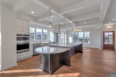 Beautiful End Unit Townhome located close to The Old Trail Golf - photo 5
