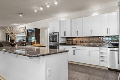 LUXURY LAKEFRONT LIVING! - photo 7