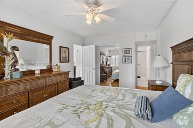Waterfront 2-bedroom, 2-bath condo in Riverview Gardens, located - photo 8