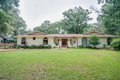 Lake Kinsail Home Sale Pending in Tallahassee Florida