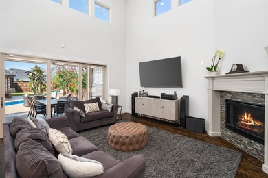 Warning: There isn't enough space to list all of this home's - photo 22