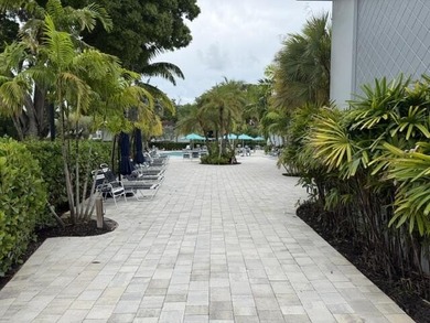 Spacious 1-bedroom, 2-bath residence featuring a massive floor - photo 22
