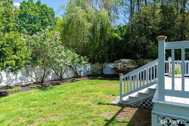 Welcome home to this beautifully maintained 3-bedroom Cape - photo 24
