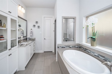 Warning: There isn't enough space to list all of this home's - photo 25