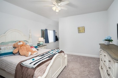 Warning: There isn't enough space to list all of this home's - photo 32
