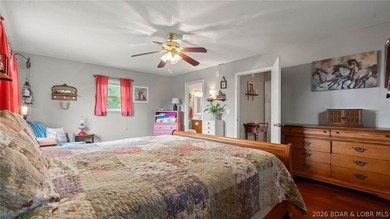 Beautiful 3-bedroom, 2-bath home located right in the heart of - photo 39