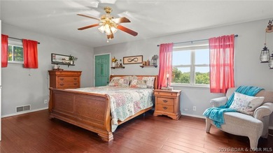 Beautiful 3-bedroom, 2-bath home located right in the heart of - photo 41