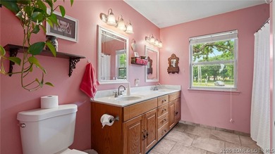 Beautiful 3-bedroom, 2-bath home located right in the heart of - photo 42
