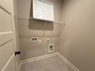 Get up to $10,000 in BUILDERS INCENTIVES towards Closing Cost - photo 8