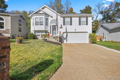 (private lake, pond, creek) Home Sale Pending in Fenton Missouri