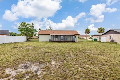 Virtually Staged. Beautiful 2-bedroom 1 bath home in the great - photo 22
