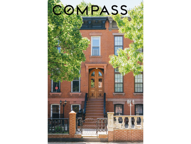 Exceptional Brooklyn Brownstone Living w/ South Facing Garden - photo 2