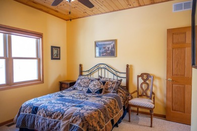 Located in Big Bay on beautiful Lake Petenwell, this spacious - photo 28