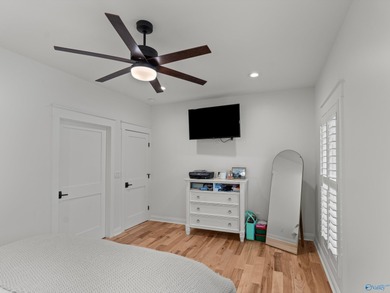 Custom-bulit 2023 mountain home offering 2542 sq ft of refined - photo 32