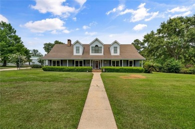 (private lake, pond, creek) Home For Sale in Irvington Alabama