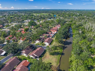 (private lake, pond, creek) Home Sale Pending in Sarasota Florida