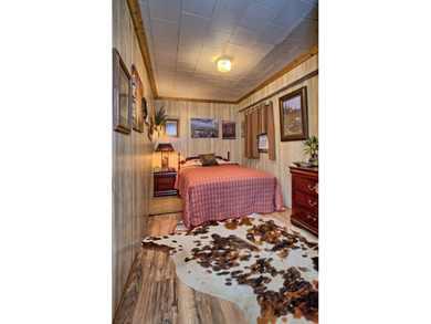 Toledo Bend Waterfront!! Nice camp/home sitting on a .85 acre - photo 13