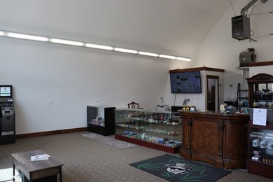 MULTIPLE PROPERTIES with premier CANNABIS BUSINESS for sale - photo 8