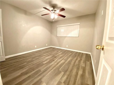 TurnKey dream home at Coral Springs! This beautifully renovated - photo 17