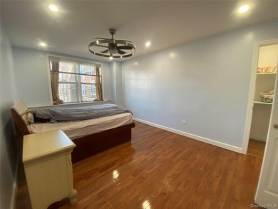 Great Location - This Fully Renovated About 900 Sq Feet. 9 Feet - photo 19