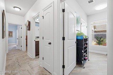 Luxury Coastal | Artistic Retreat in South Breeze Subdivision - photo 20