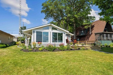 Experience BREATHTAKING MAIN LAKE VIEWS on beautiful Hamilton - photo 22
