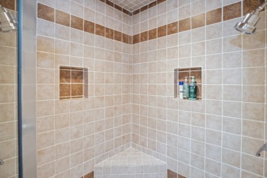 LUXURY LAKEFRONT LIVING! - photo 15