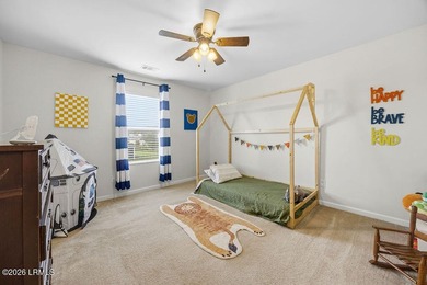 Welcome to this spacious 3-bedroom, 2.5-bath home with a 2-car - photo 39