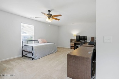 Welcome to this spacious 3-bedroom, 2.5-bath home with a 2-car - photo 50