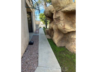 Rare opportunity to own this one of a kind stand alone - photo 8