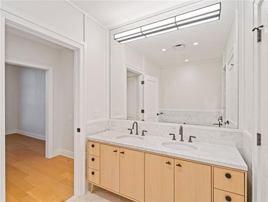 From the ninth floor of The Standard, Residence 9B offers a rare