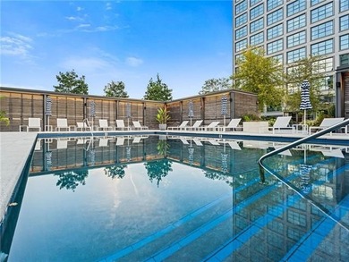 From the ninth floor of The Standard, Residence 9B offers a rare