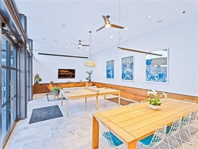 From the ninth floor of The Standard, Residence 9B offers a rare