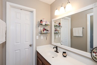 Tucked away in desirable Quail Creek Estates, this spacious - photo 19