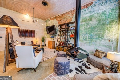 Spend the night in the *City Jail* with seven of your best - photo 21
