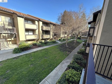 Low HOA monthly fee $360, 1 Car Garage + 1 Reserved Parking - photo 22
