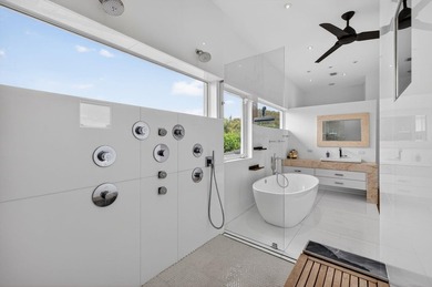 The Perfect Family Home in Wonderful Coral Ridge Country Club - photo 24