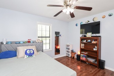 Tucked away in desirable Quail Creek Estates, this spacious - photo 31