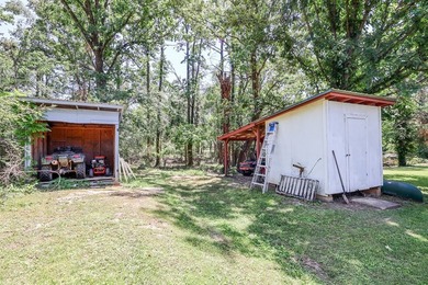 Tucked away in desirable Quail Creek Estates, this spacious - photo 41