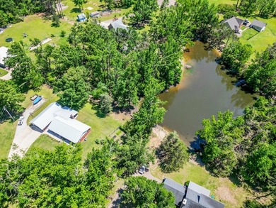 Tucked away in desirable Quail Creek Estates, this spacious - photo 48