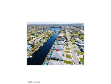 Gorgeous duplex on a Gulf Access canal! 6 bedrooms, 4 full - photo 6